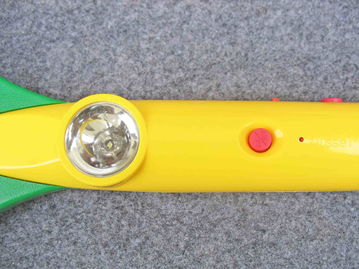 清倉特惠 全新充電電蚊拍，正規品牌僅需15元